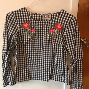 Como Vintage Checkered/Stitched Blouse- size S